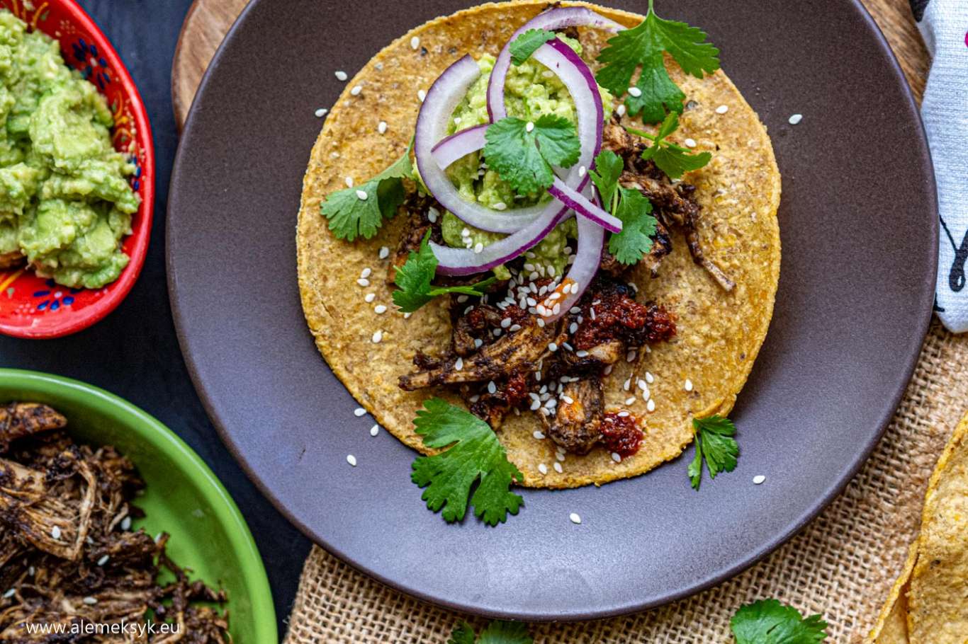 Tacos z kurczakiem w sosie mole poblano - prosto i przepysznie