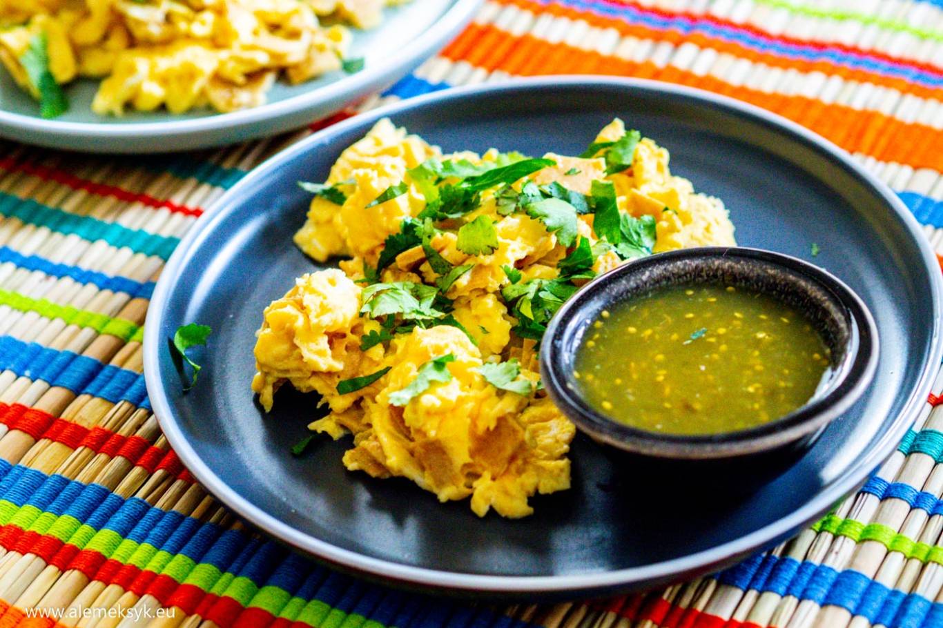 Huevos con tortilla - czyli meksykańska jajecznica z dodatkiem tortilli