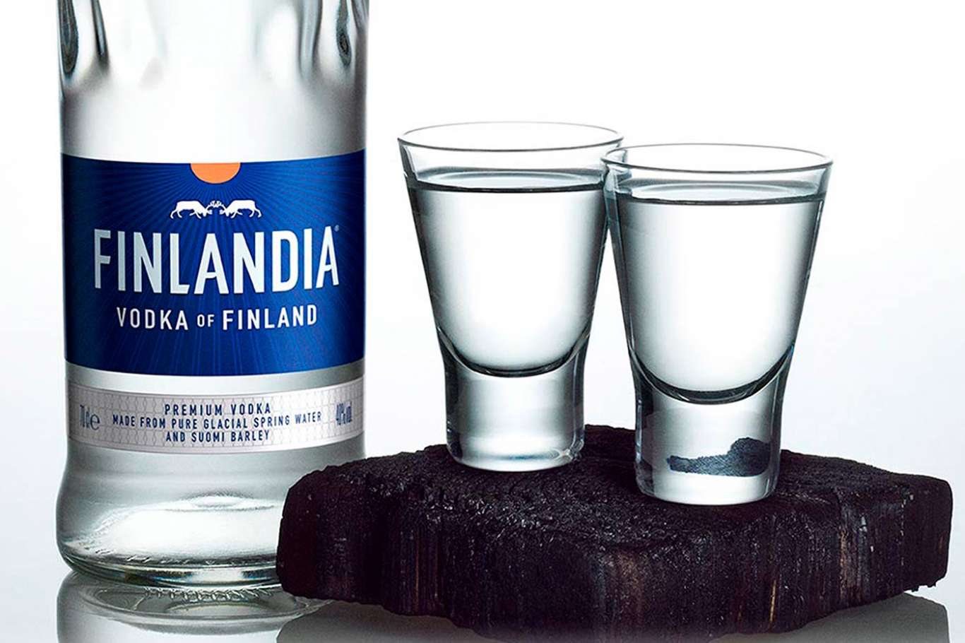 Finlandia® Vodka z nową butelką i designem - kolejny krok w przód