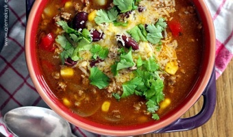 Pikantna zupa meksykańska z mięsem mielonym - pyszny sposób na wołowinę