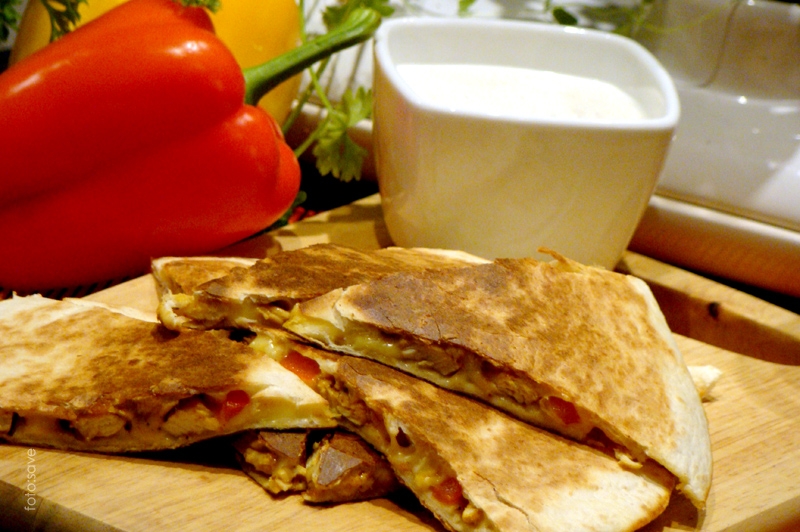 Quesadillas z kurczakiem a’la Fajitas