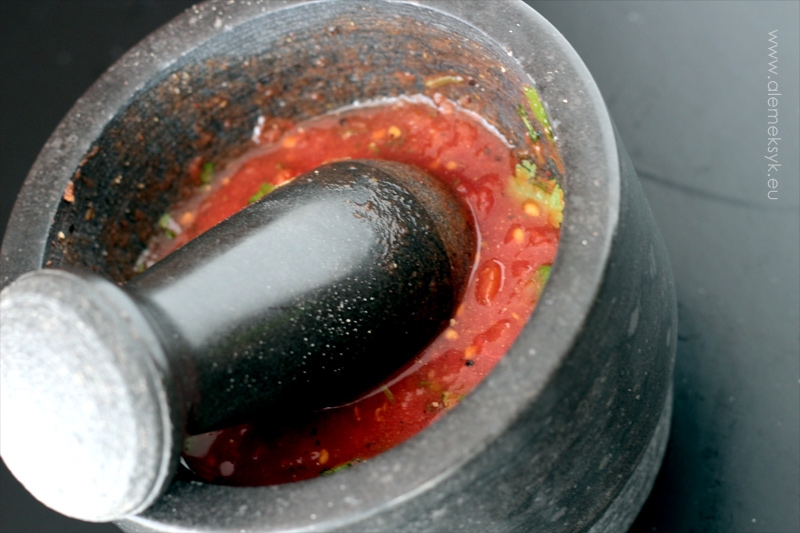 Podstawowa salsa pomidorowa