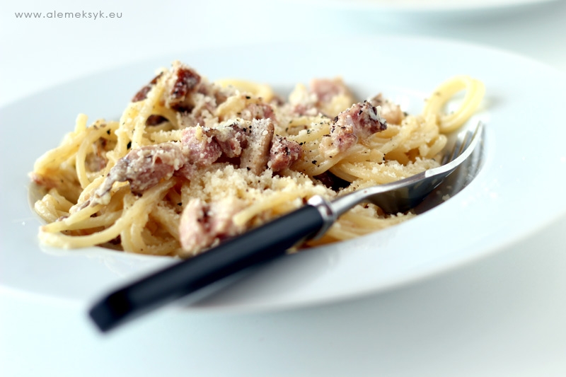 Spaghetti a la carbonara