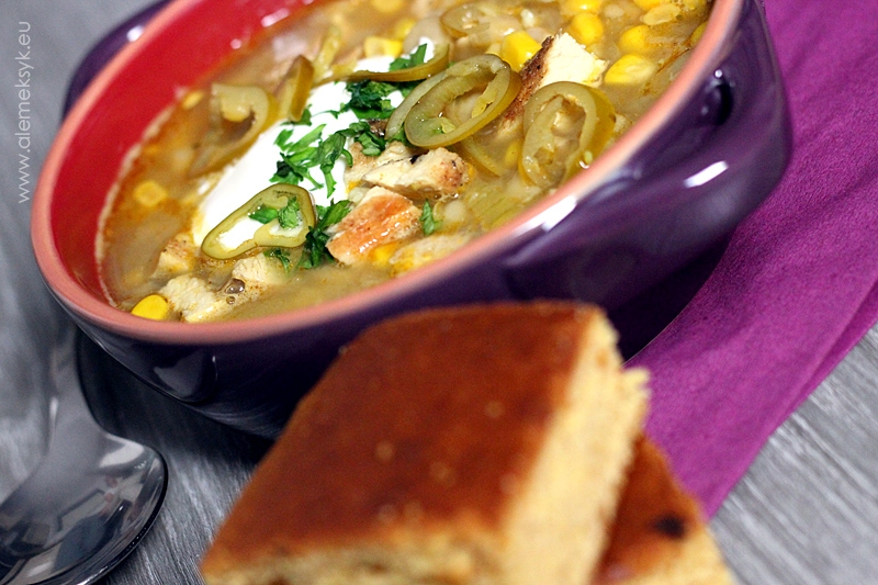 Chili z kurczakiem i białą fasolą