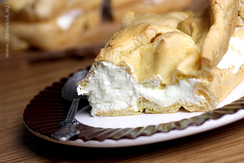 Karpatka z kremem budyniowym
