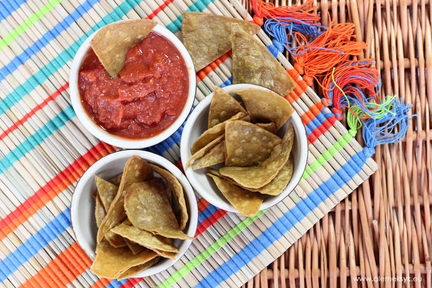 Jak zrobić chipsy kukurydziane totopos, czyli bazę do nachos