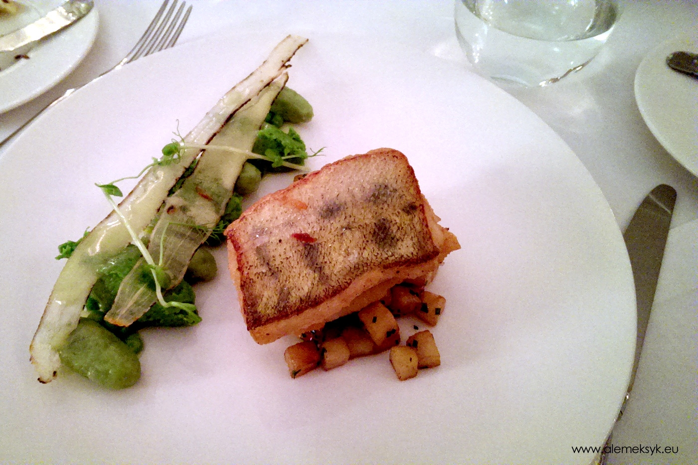 Restauracja Amber Room w Warszawie – klasa sama w sobie