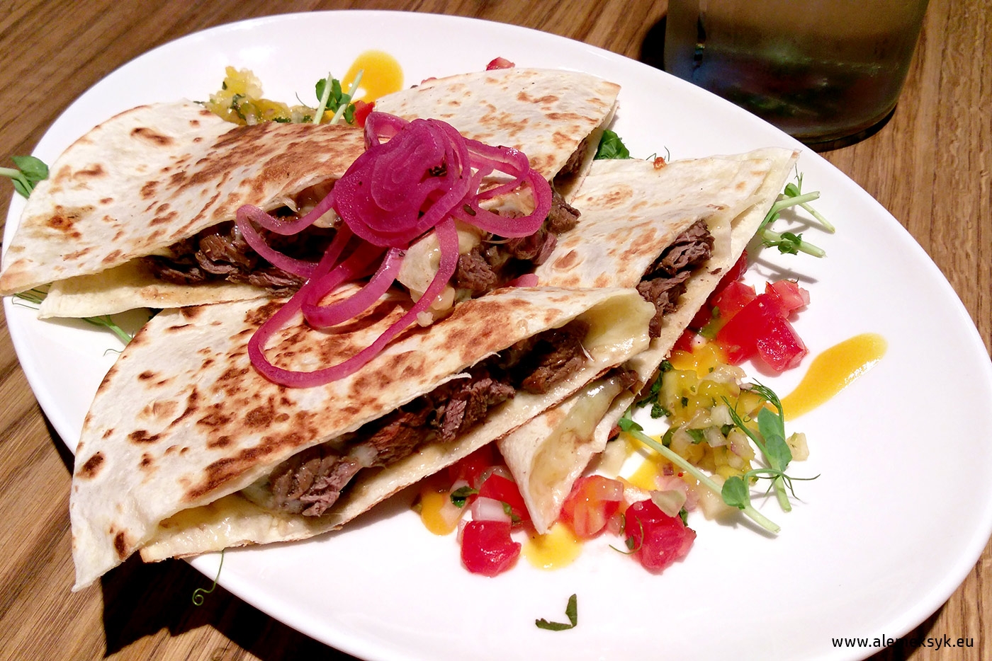 YeYe Mex Food & Music Bar – smaczne miejsce na warszawskim Wilanowie