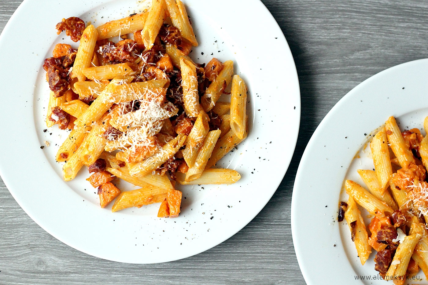 Makaron penne z chorizo i dynią w sosie śmietanowym