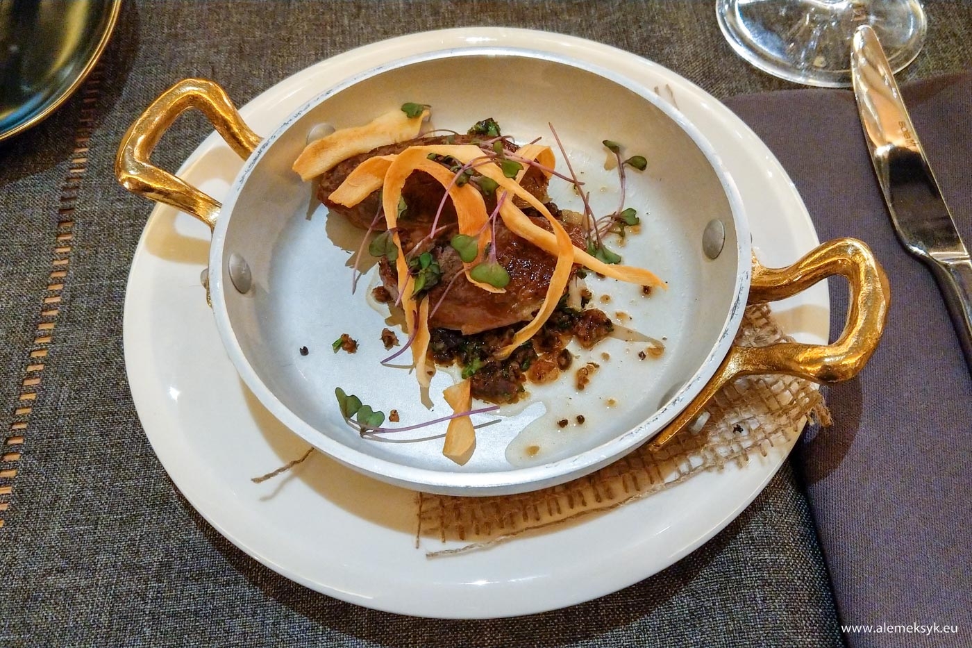 Rest. Baczewskich w Warszawie – genialna restauracja ze smakiem i wyjątkowym klimatem