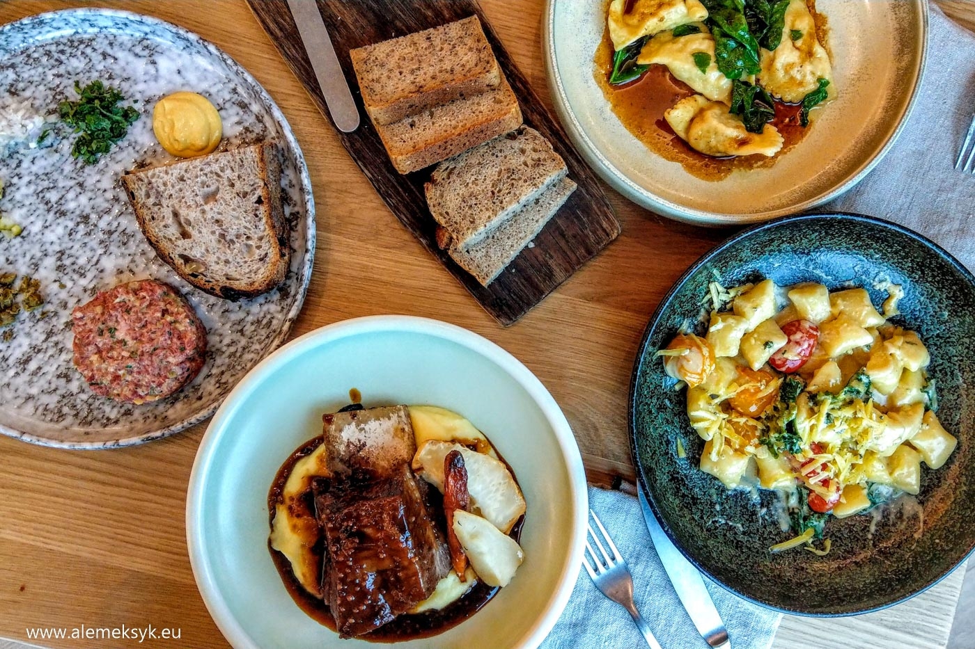 Restauracja Floor No. 2 w hotelu Marriott – Warszawa z kolejnym świetnym lokalem