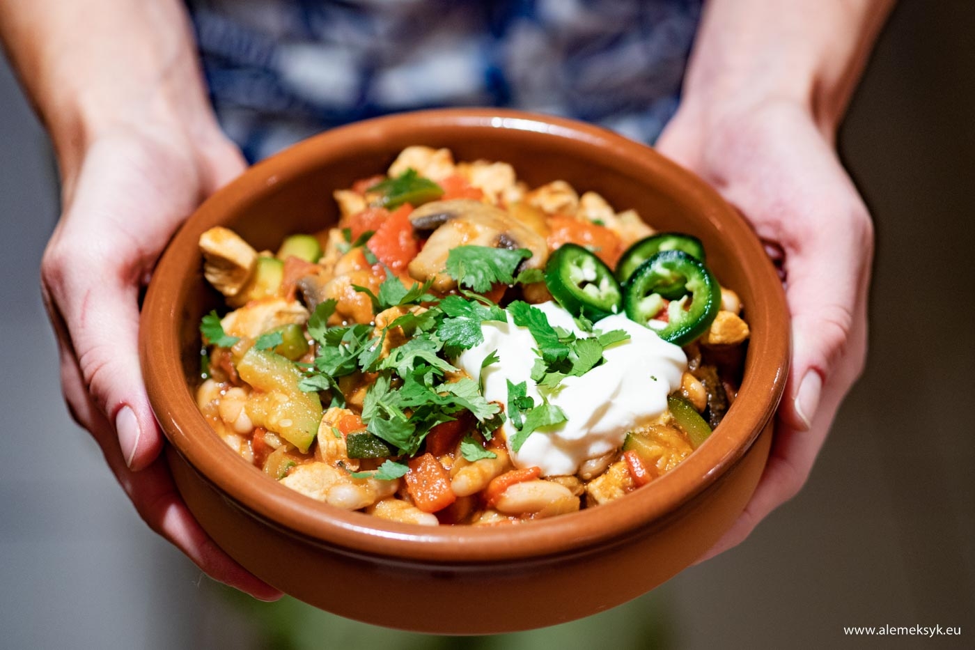 Chili con pollo – przepis na przepyszną mieszankę smaków i aromatów