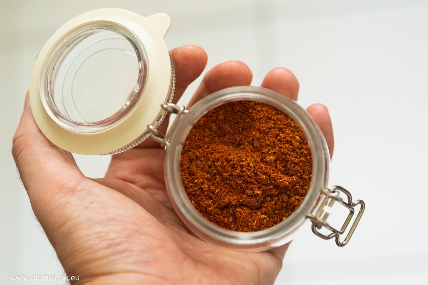 Miks meksykańskich przypraw do marynowania – czyli jak przygotować świetną mieszankę smaków i aromatów?