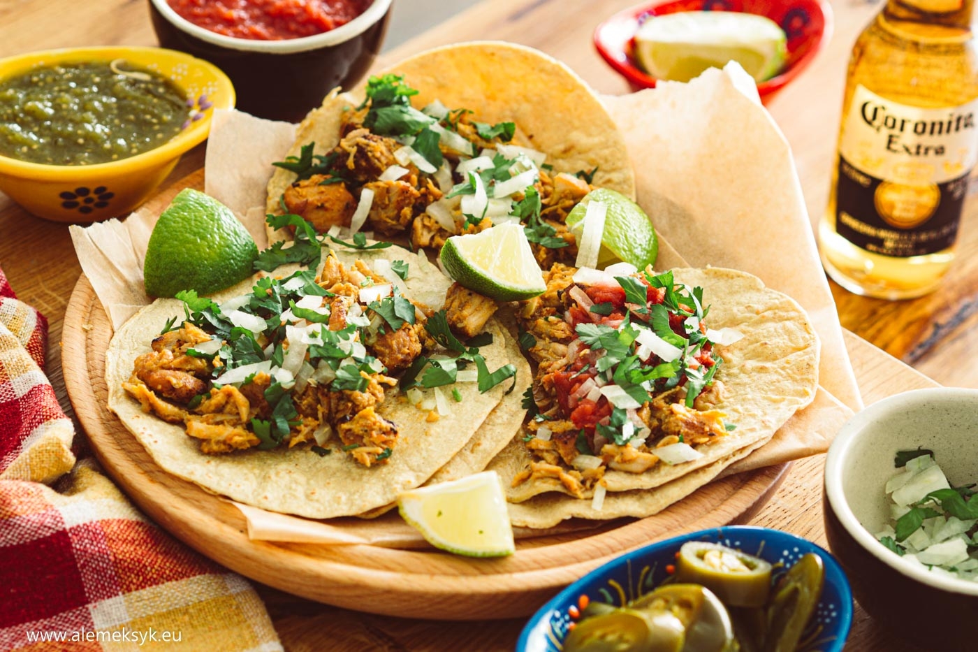 Carnitas w mleku i pomarańczy – czyli przepis na szarpaną wieprzowinę po meksykańsku