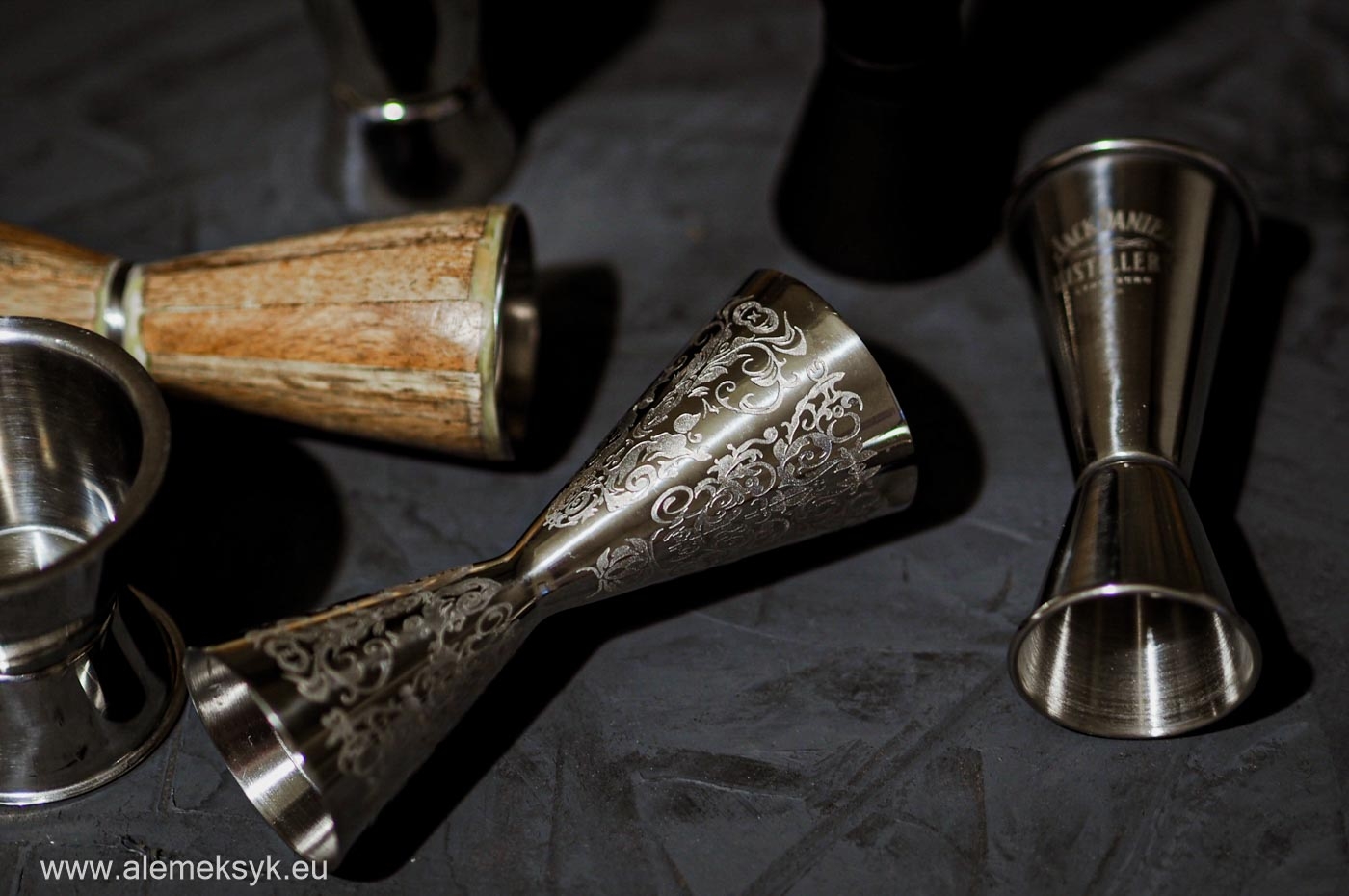 Jigger – nieodzowne narzędzie barmańskie – Co to jest i do czego służy?