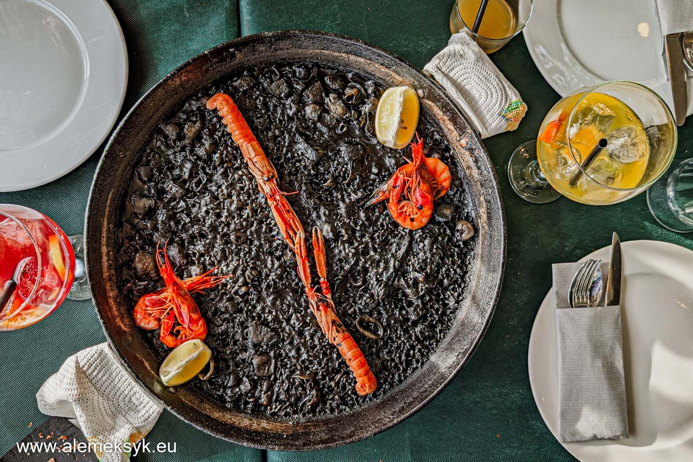 Kulinarnie po Hiszpanii – gdzie zjeść w Walencji i co odwiedzić?