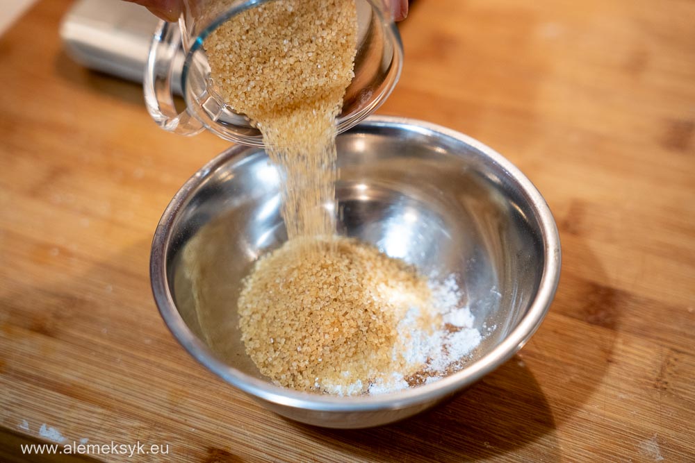 przepis na cynamonki