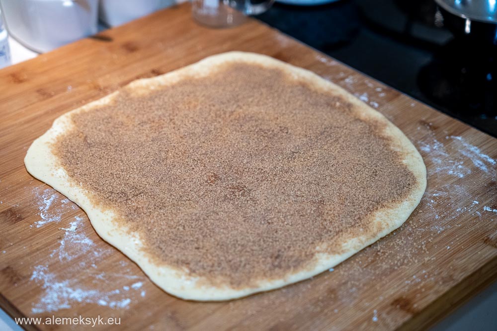 przepis na cynamonki