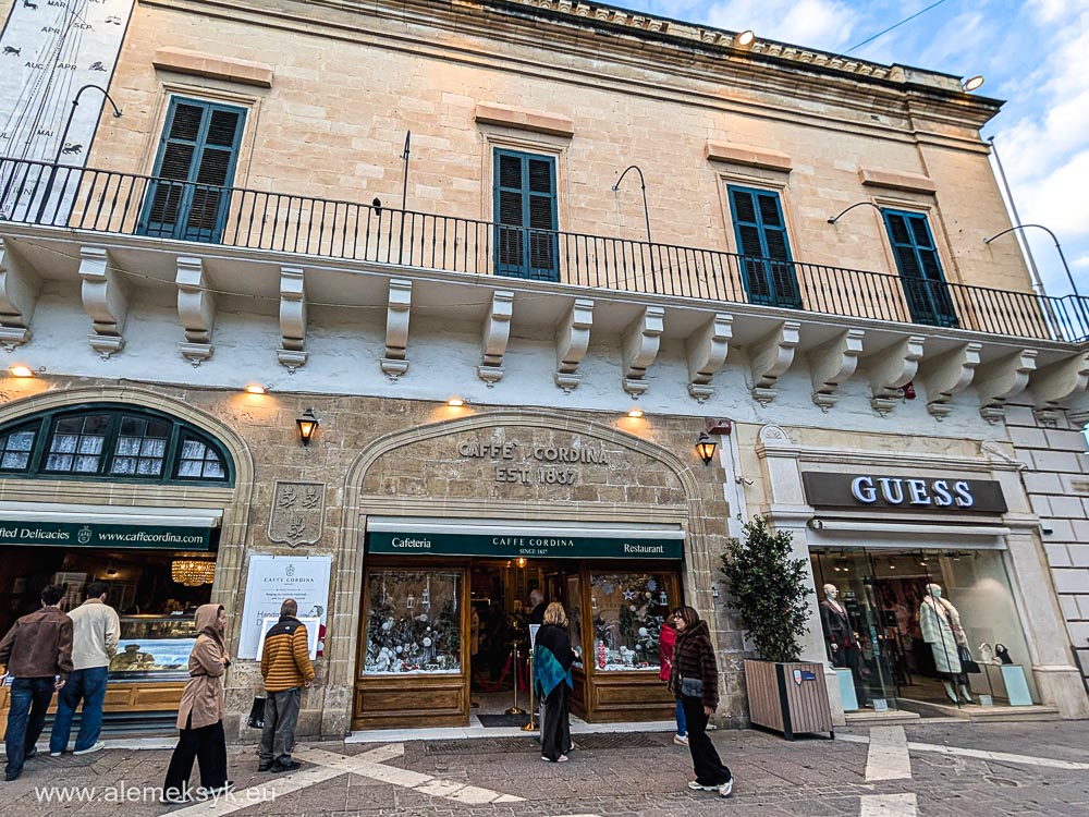 cafe-cordina-valletta-malta-7