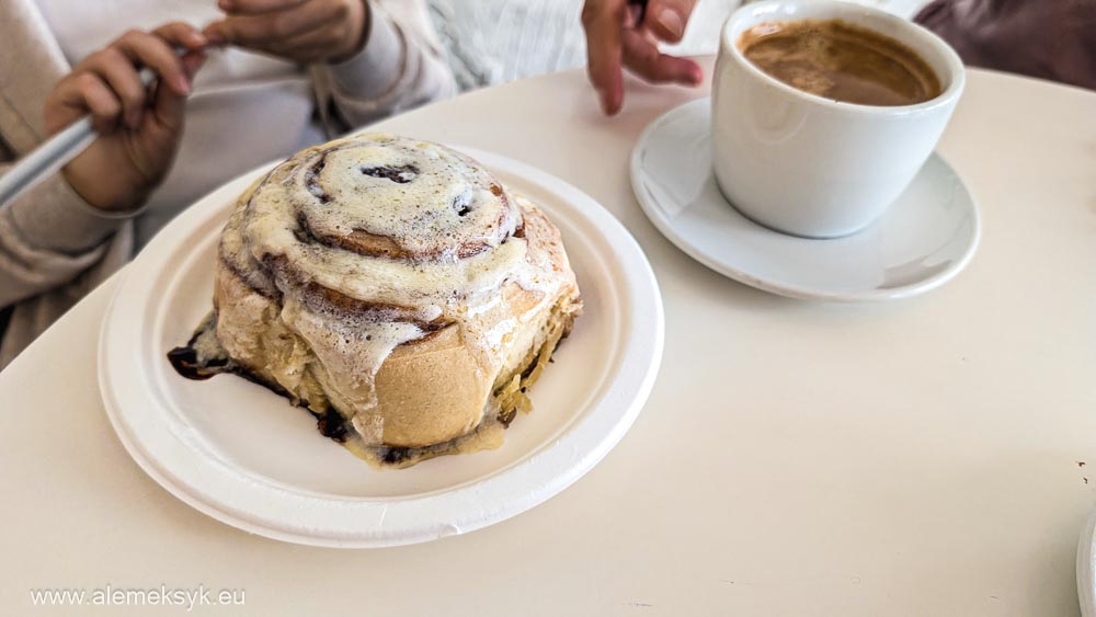 cinnabon-sliema-gzira-malta-4