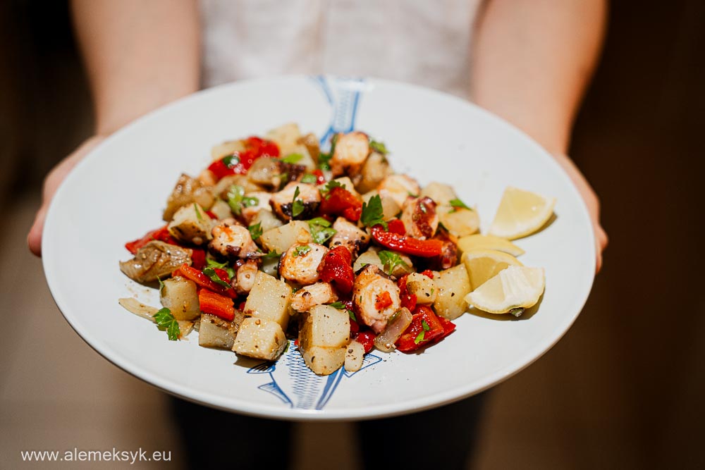 Sałatka z ośmiornicą i ziemniakami (na zimno)